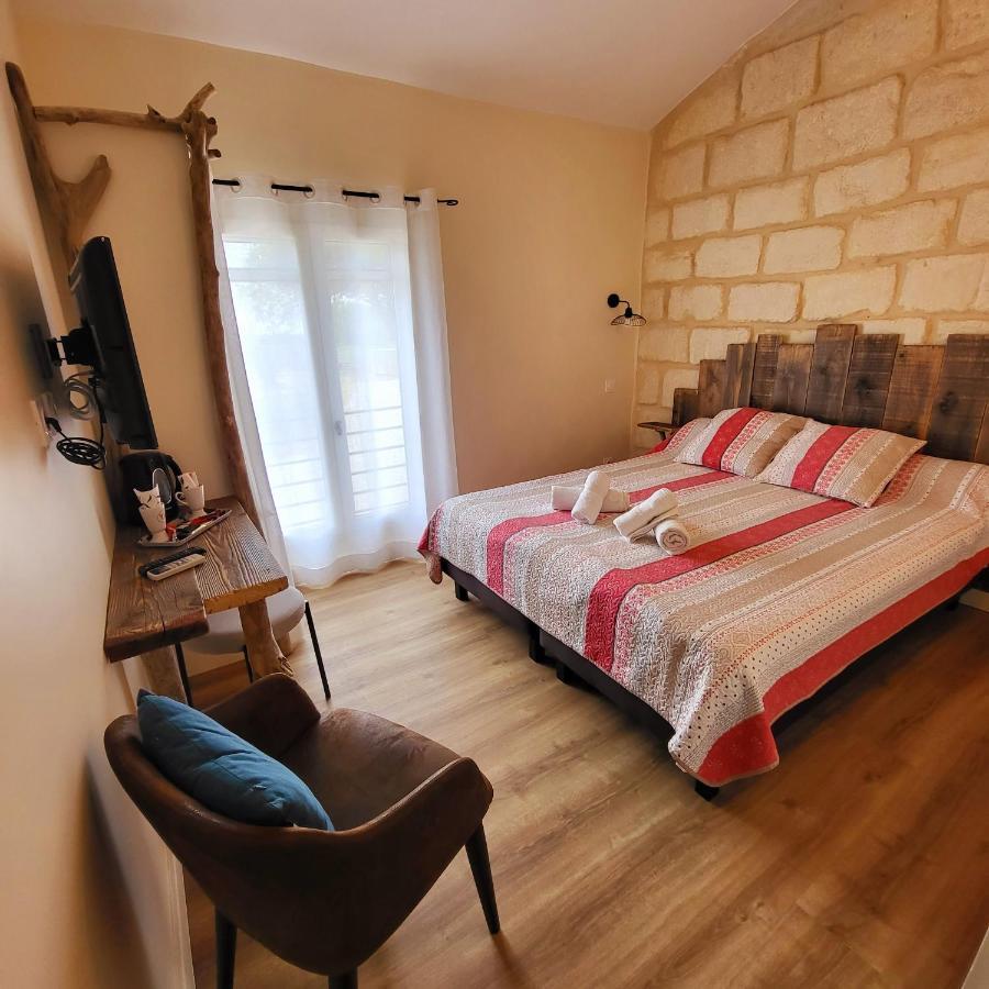 Manade Saint Louis Mas De La Paix Bed & Breakfast Vauvert Exterior photo
