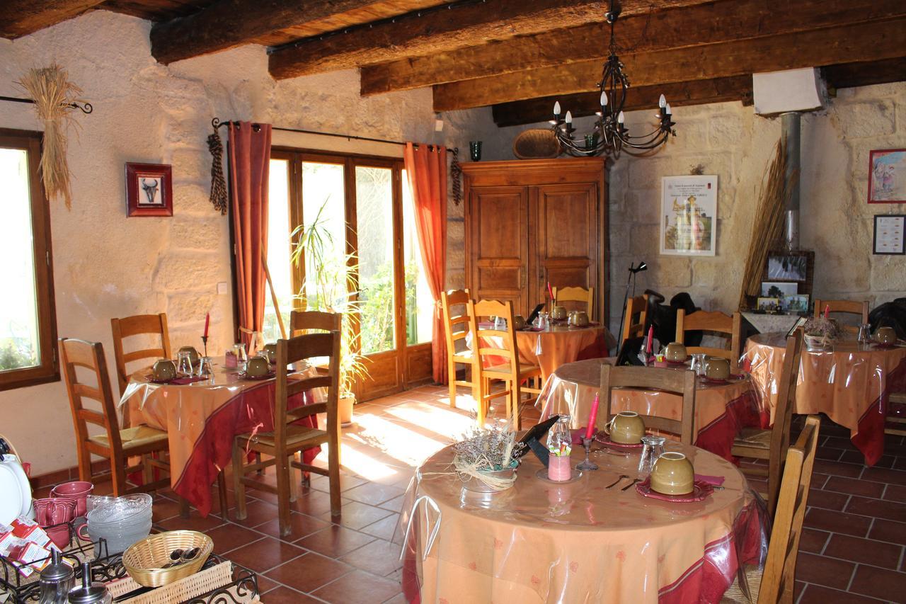 Manade Saint Louis Mas De La Paix Bed & Breakfast Vauvert Exterior photo